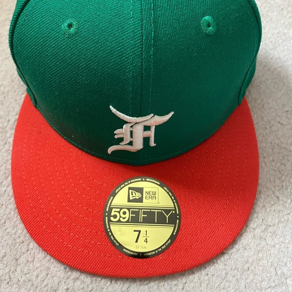 New Era Other - New Era 59FIFTY Green Crown Red Brim Fitted Hat
